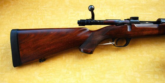 PARKER HALE 1200P BOLT ACTION PRESENTATION CUSTOM SAFARI RIFLE IN .375 H&H. - Image 2
