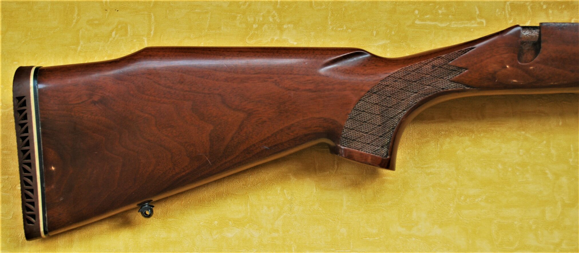 REMINGTON 700 STANDARD ACTION WALNUT DELUXE RIFLE STOCK. - Emma Custom ...