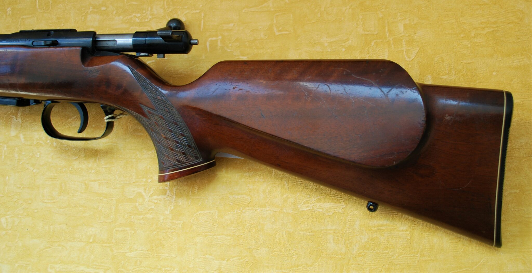 ANSCHUTZ .222 MODEL 1740 BOLT ACTION RIFLE. - Emma Custom Rifles